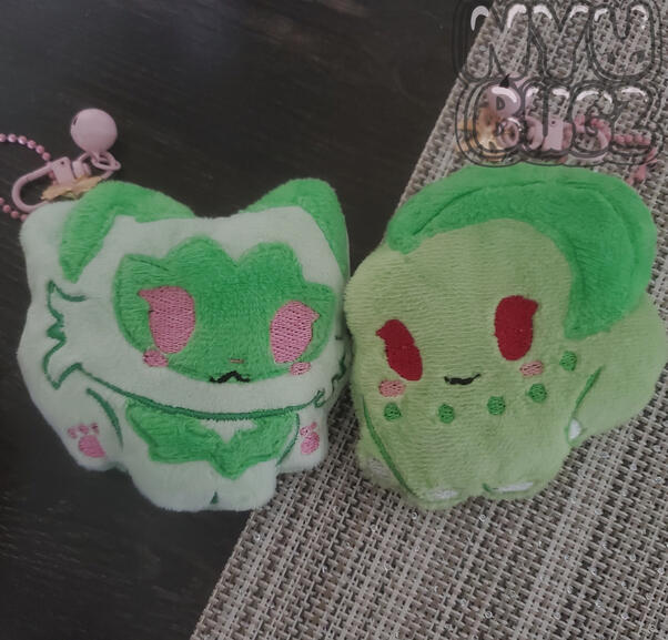 Chibi Sprigatito and Chikorita