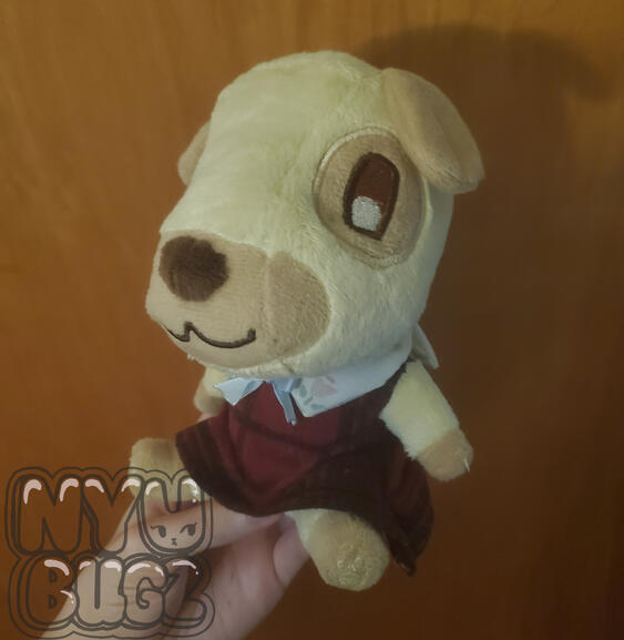 Goldie Plush (Pattern by DarningPatchPatterns)